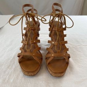 Joie Larissa Wedge